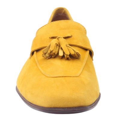 Shop Handmade Italian Suede Moccasin in Yellow (08633) or browse our range of hand-made Italian moccasins for men in leather or suede in-store at Aliverti Durban or Cape Town, or shop online. We deliver in South Africa & offer multiple payment plans as well as accept multiple safe & secure payment methods.