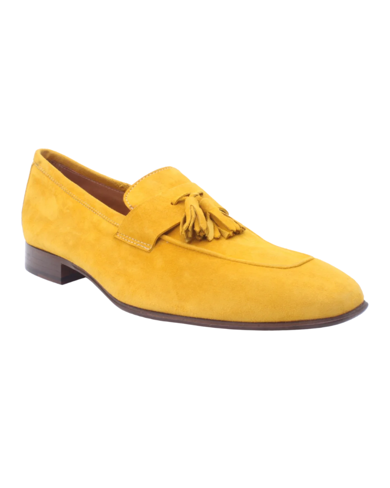 Shop Handmade Italian Suede Moccasin in Yellow (08633) or browse our range of hand-made Italian moccasins for men in leather or suede in-store at Aliverti Durban or Cape Town, or shop online. We deliver in South Africa & offer multiple payment plans as well as accept multiple safe & secure payment methods.