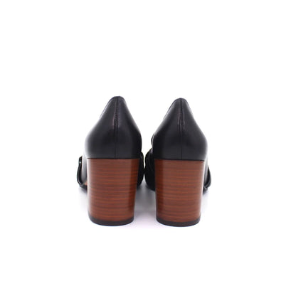 Shop Handmade Italian Leather Block Heel in Black (2128) or browse our range of hand-made Italian heels for women in leather or suede in-store at Aliverti Durban or Cape Town, or shop online. We deliver in South Africa & offer multiple payment plans as well as accept multiple safe & secure payment methods.
