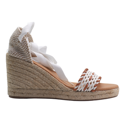 Shop Handmade Italian Wedge Heel in White (47717) or browse our range of hand-made Italian footwear for women in leather or suede in-store at Aliverti Durban or Cape Town, or shop online. We deliver in South Africa & offer multiple payment plans as well as accept multiple safe & secure payment methods.