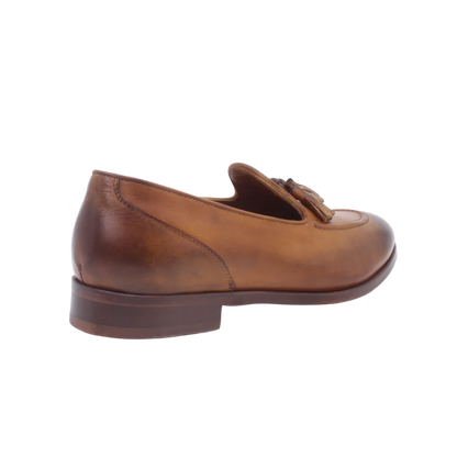 Shop Handmade Italian Leather Moccasin in Tan (10678) or browse our range of hand-made Italian moccasins for women in leather or suede in-store at Aliverti Durban or Cape Town, or shop online. We deliver in South Africa & offer multiple payment plans as well as accept multiple safe & secure payment methods.